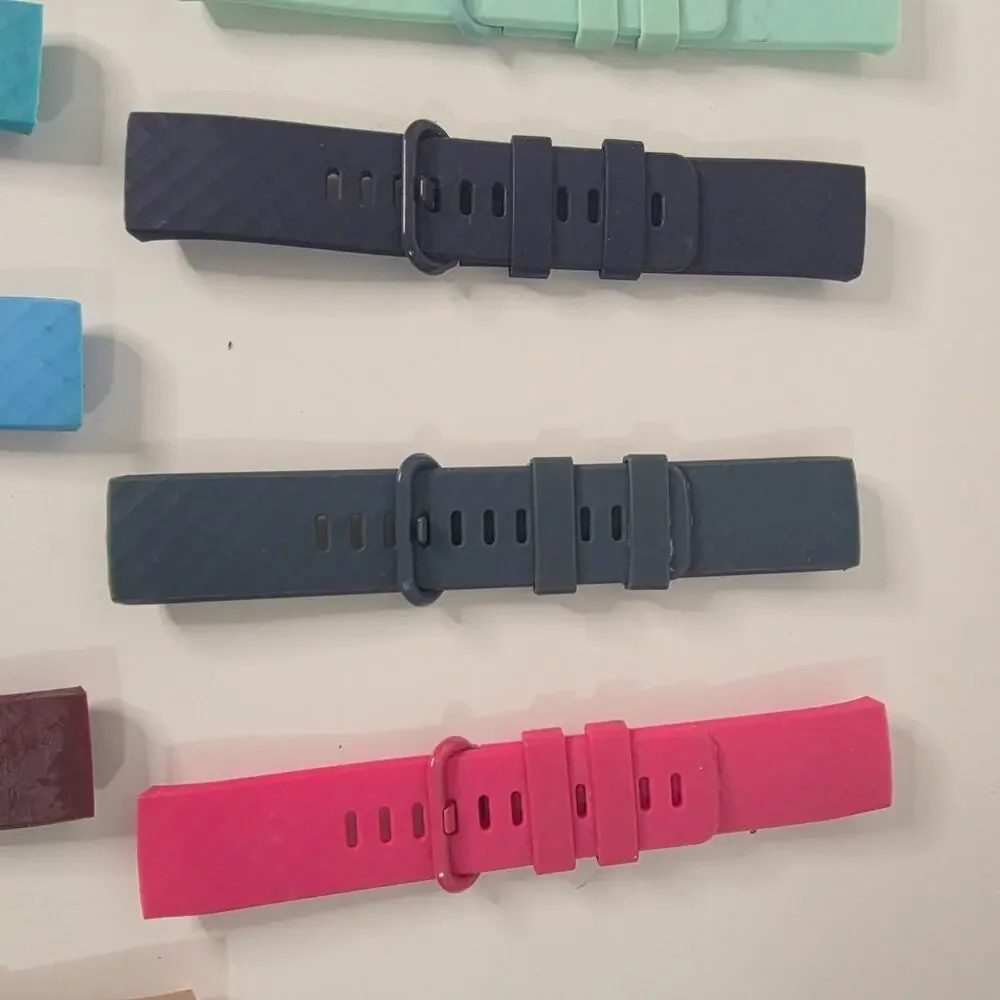 Lot 16 Fitbit Charge 3 4 Replacement Bands Assorted Colors Silicone Wristbands